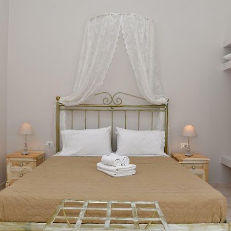 ארמופוליס Oisyra Hotel מראה חיצוני תמונה