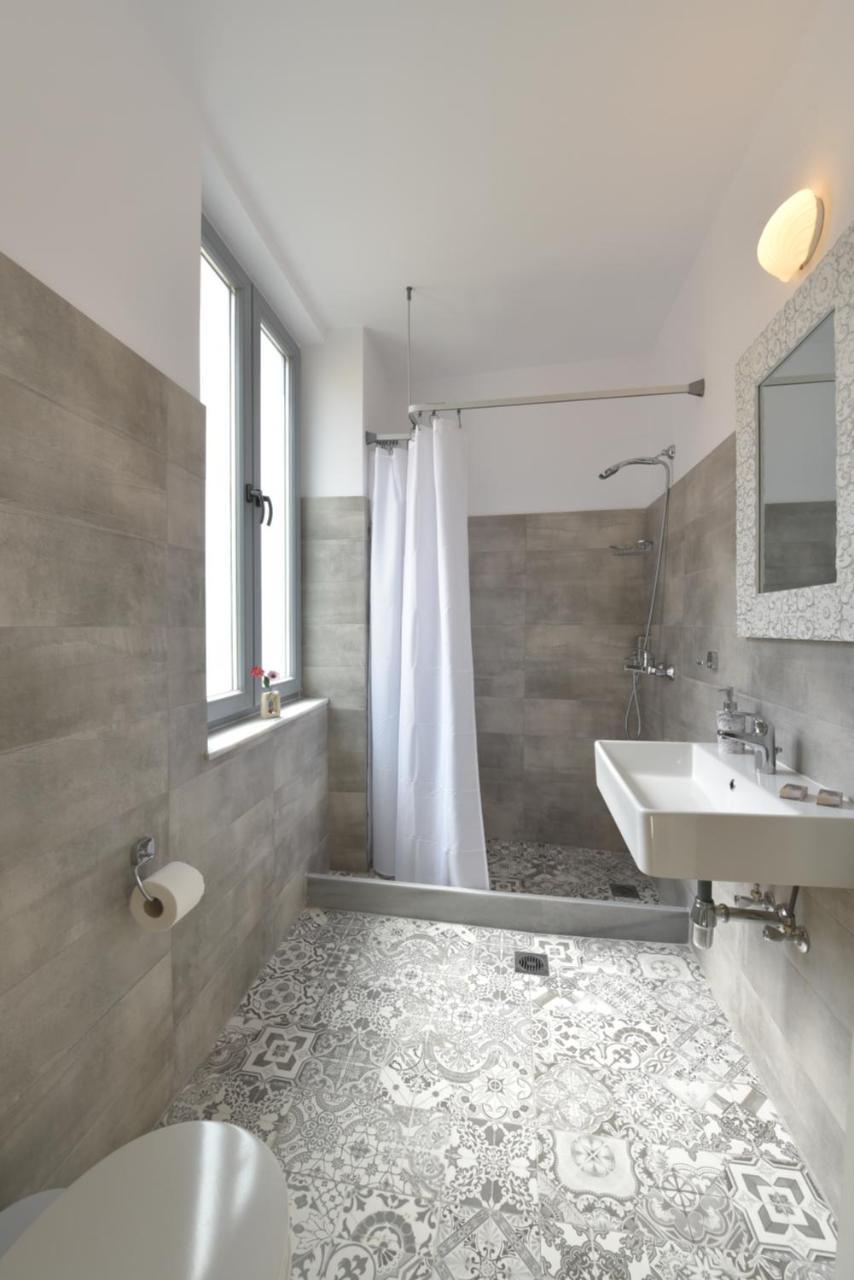 ארמופוליס Oisyra Hotel מראה חיצוני תמונה